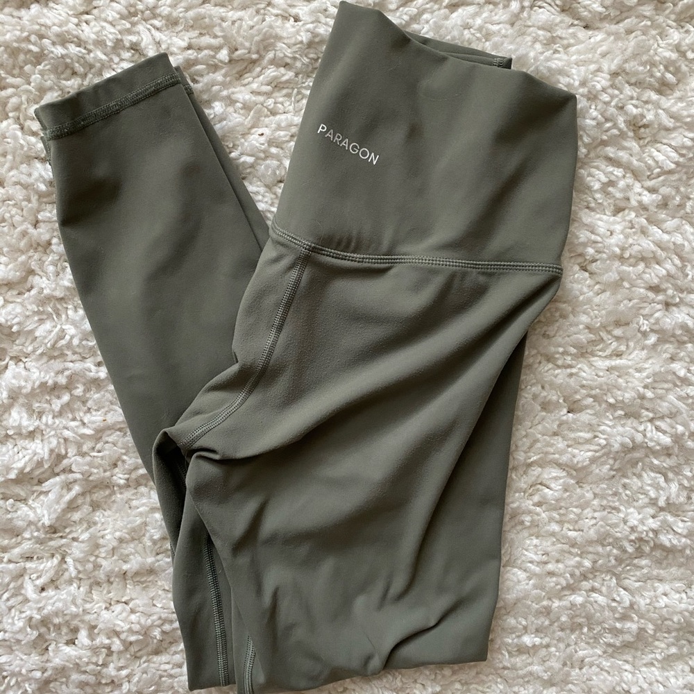 Paragon fitwear leggings size m/8